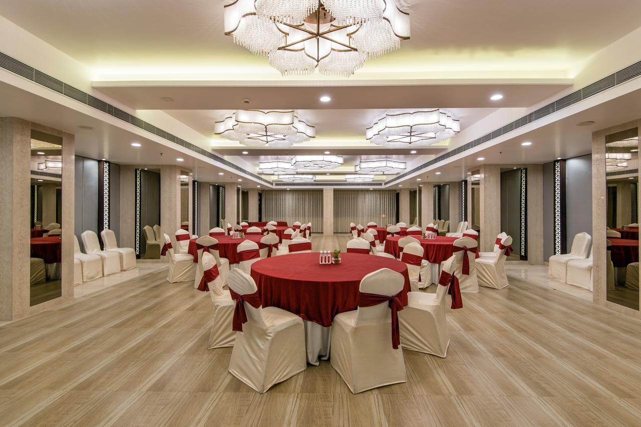 Regenta Central Jaipur Exterior photo